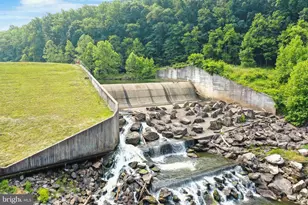 5723 Meadowood St, New Market, MD 21774 - Photo 41