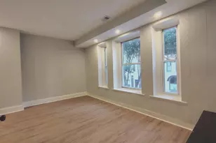 230 S Market St, Frederick, MD 21701 - Photo 9