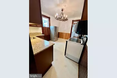 8 N Virginia Avenue, Brunswick, MD 21716 - Photo 11