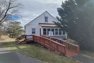 8325 Yellow Springs Rd, Frederick, MD 21702 - Photo 3