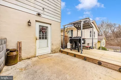 816 E E Street, Brunswick, MD 21716 - Photo 13