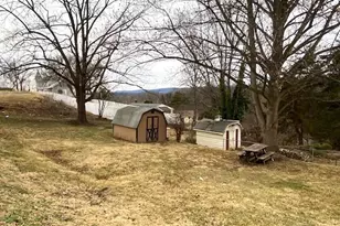 14 W G St, Brunswick, MD 21716 - Photo 9