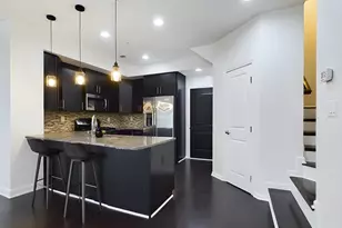 6479 Jack Linton Dr S, Frederick, MD 21703 - Photo 9