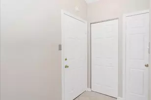 2129 Wainwright Ct, Frederick, MD 21702 - Photo 11