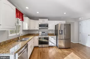 2107 Charlton House Way, Frederick, MD 21702 - Photo 15