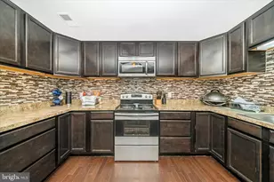 136 W Orndorff Dr, Brunswick, MD 21716 - Photo 11