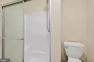 3329 Yorkshire Ct, Adamstown, MD 21710 - Photo 9