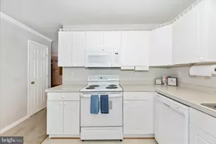 2504 Shelley Cir, Frederick, MD 21702 - Photo 21