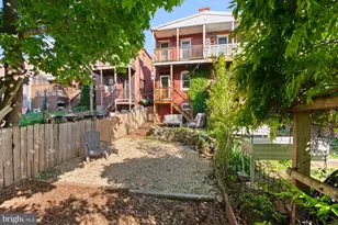 17 S Jefferson St, Frederick, MD 21701 - Photo 33