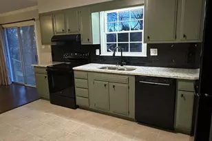 7923 Longmeadow Dr, Frederick, MD 21701 - Photo 3