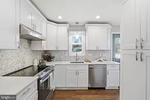 4231 Bartholows, Mount Airy, MD 21771 - Photo 9