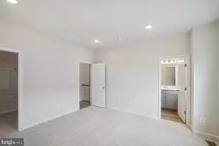 2513 Gatwick Ln, Frederick, MD 21701 - Photo 9