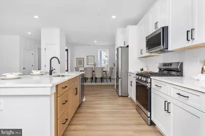 641 Swallowtail Drive, Frederick, MD 21703 - Photo 9