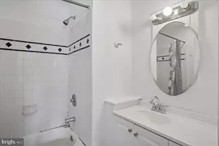 124 Key Pkwy, Frederick, MD 21702 - Photo 23