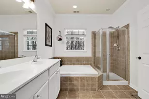 9678 Atterbury Ln, Frederick, MD 21704 - Photo 17