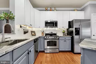 9678 Atterbury Ln, Frederick, MD 21704 - Photo 7