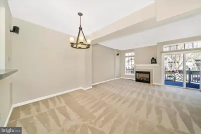 554 Eisenhower Drive, Frederick, MD 21703 - Photo 9