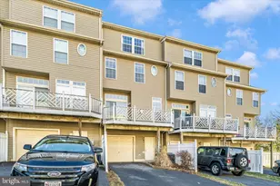 554 Eisenhower Dr, Frederick, MD 21703 - Photo 47