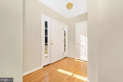 554 Eisenhower Drive, Frederick, MD 21703 - Photo 3