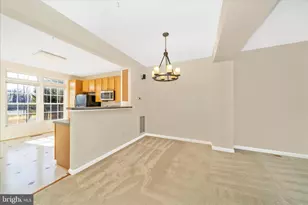 554 Eisenhower Dr, Frederick, MD 21703 - Photo 13