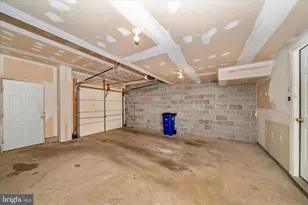 554 Eisenhower Dr, Frederick, MD 21703 - Photo 39