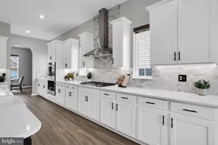 5719 Hawk Ridge Rd, Frederick, MD 21704 - Photo 11