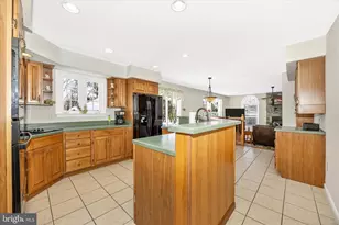 3937 Southview Ct, Jefferson, MD 21755 - Photo 9