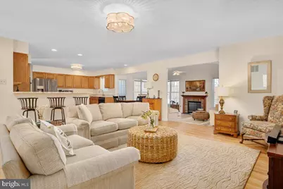 10244 Royal Saint Andrews Place, Ijamsville, MD 21754 - Photo 3