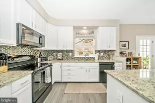 9521 Bellhaven Ct, Frederick, MD 21701 - Photo 15