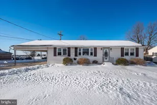 706 E Main St, Thurmont, MD 21788 - Photo 1