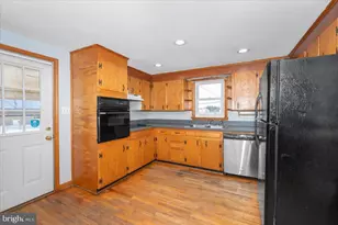 706 E Main St, Thurmont, MD 21788 - Photo 11