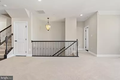 6467 Alan Linton Boulevard E, Frederick, MD 21703 - Photo 9