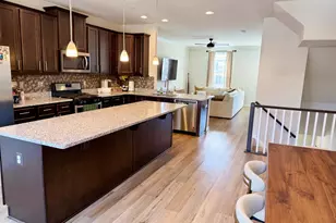 5925 Garden Walk Dr, Frederick, MD 21703 - Photo 7