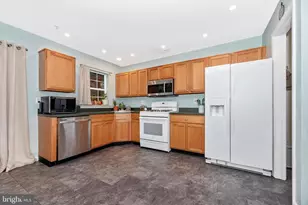 617 Hollowstone Rd, Frederick, MD 21703 - Photo 5