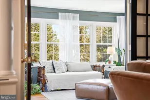 2379 Bear Den Rd, Frederick, MD 21701 - Photo 9