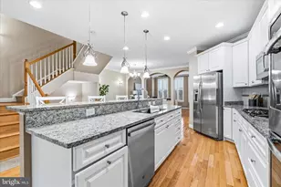 7021 Country Club Terrace, New Market, MD 21774 - Photo 9