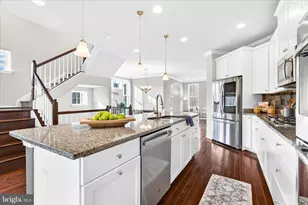 10901 Divot Ct, New Market, MD 21774 - Photo 11