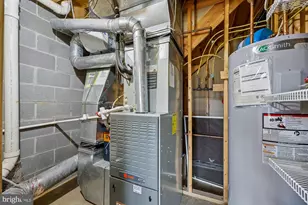 8040 Captains Ct, Frederick, MD 21701 - Photo 51