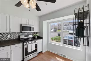 5653 Tessie Ct, New Market, MD 21774 - Photo 3