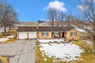 8415 Crum Rd, Walkersville, MD 21793 - Photo 1