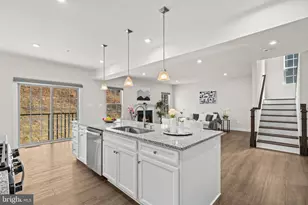 7029 Mandalong Ct, New Market, MD 21774 - Photo 9