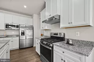 7029 Mandalong Ct, New Market, MD 21774 - Photo 13