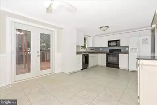 207 Contour Rd, Mount Airy, MD 21771 - Photo 15