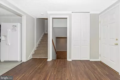 207 Contour Road, Mount Airy, MD 21771 - Photo 3