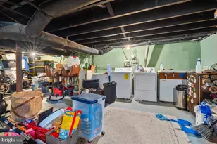 229 E 5th St, Frederick, MD 21701 - Photo 29