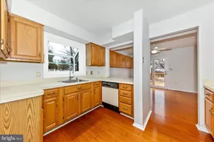 3487 Augusta Dr, Ijamsville, MD 21754 - Photo 13