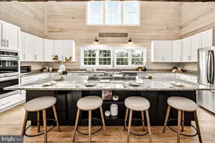 13974 Brown Rd, Smithsburg, MD 21783 - Photo 9