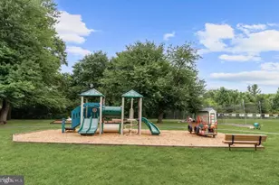 8004 Clearfield Rd, Frederick, MD 21702 - Photo 7