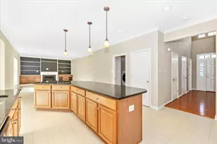 102 Sunlight Dr, Frederick, MD 21702 - Photo 13