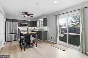 6844 Carnation Cir, Frederick, MD 21703 - Photo 11